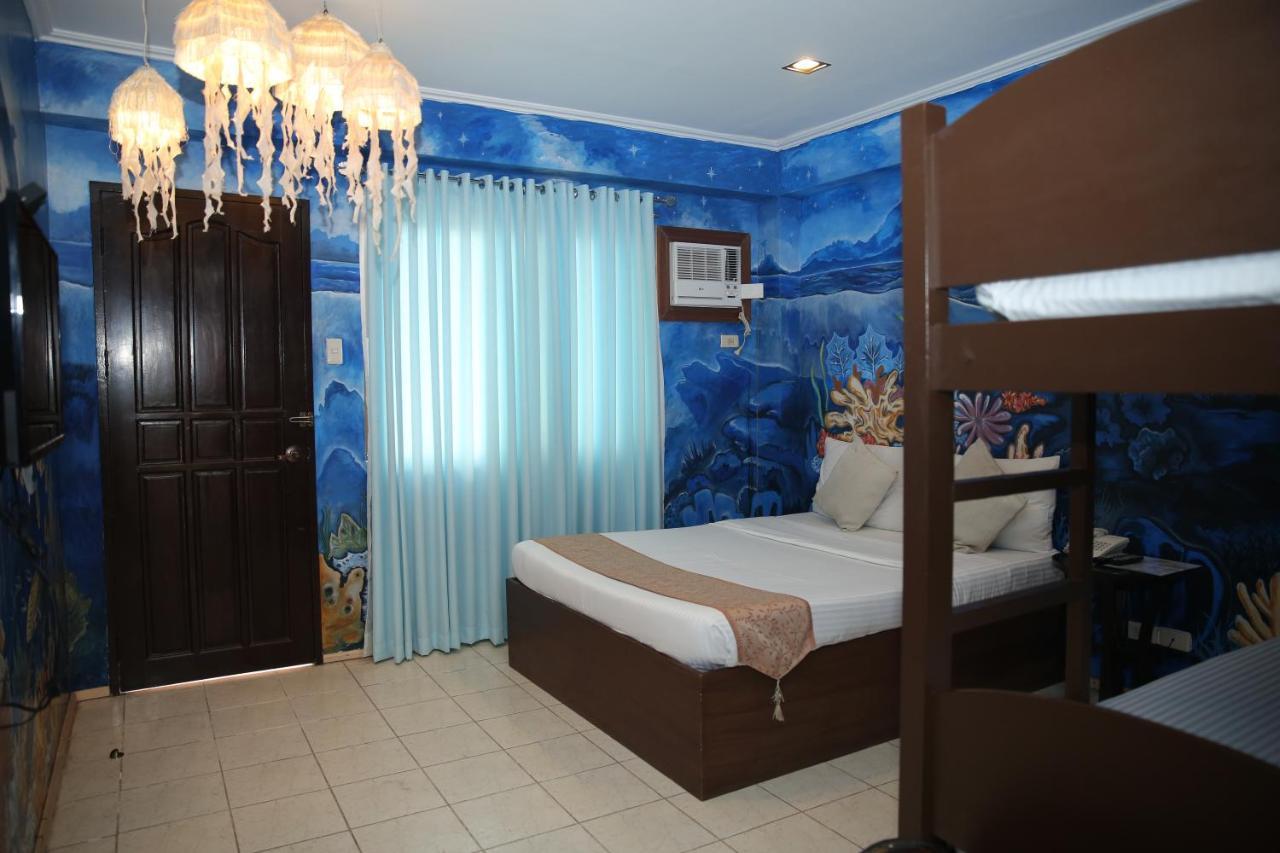 Eon Centennial Resort Hotel & Waterpark イロイロ エクステリア 写真