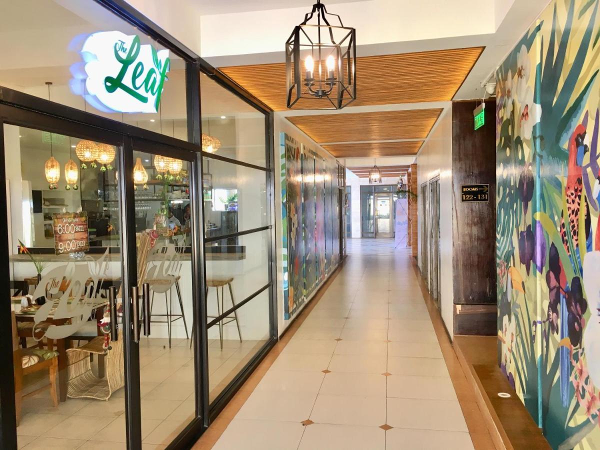 Eon Centennial Resort Hotel & Waterpark イロイロ エクステリア 写真