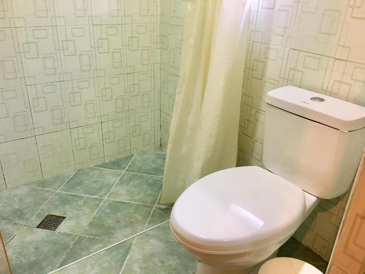 Eon Centennial Resort Hotel & Waterpark イロイロ 部屋 写真